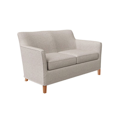 Clarissa Loveseat